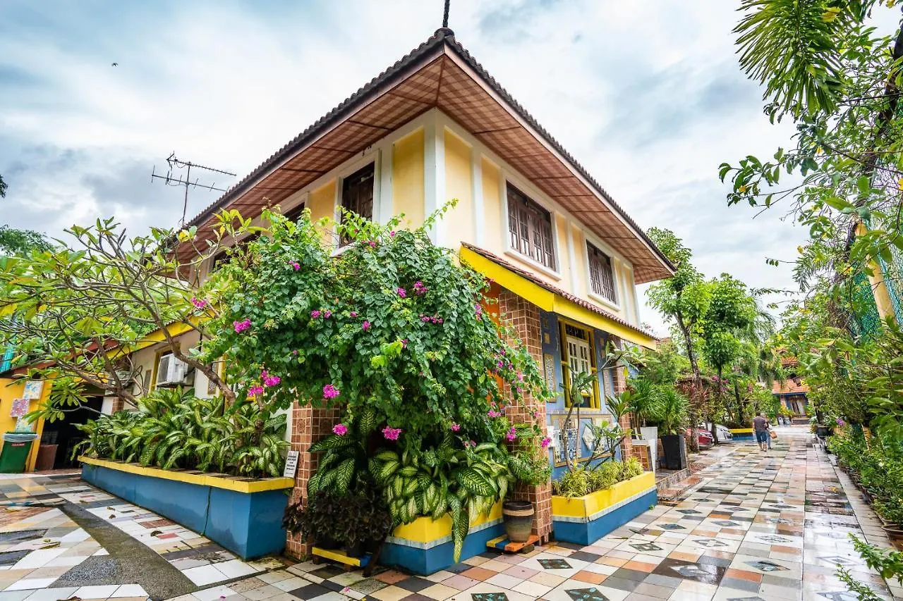 ***  Lost Paradise Resort Batu Ferringhi Malaysia